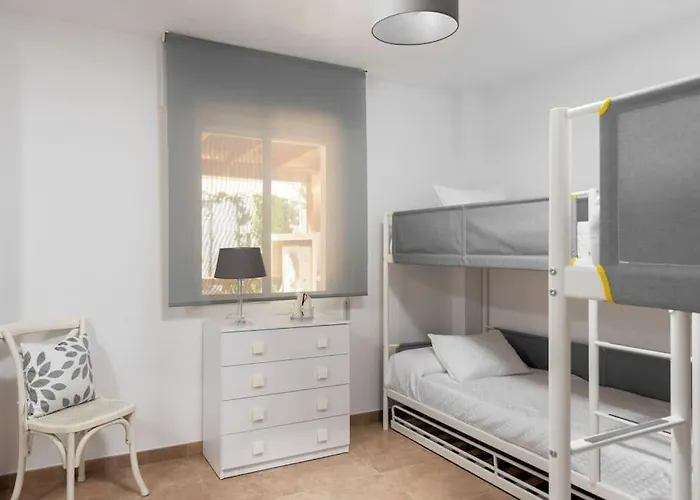 3 Bedroom Apartment, Next To The Beach, With Pool *